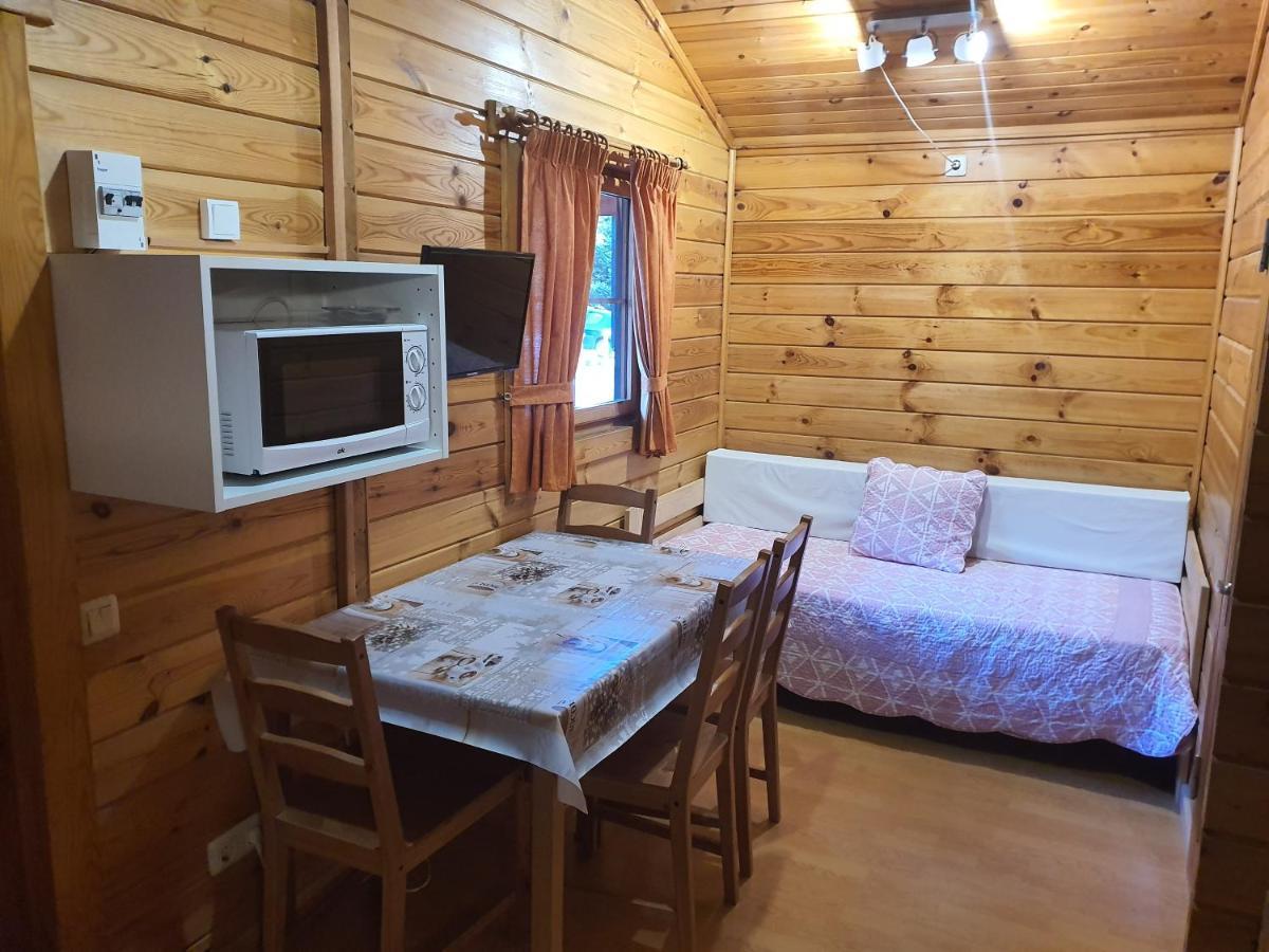 Bungalows Conca De Ter Вилальонга-де-Тер Экстерьер фото