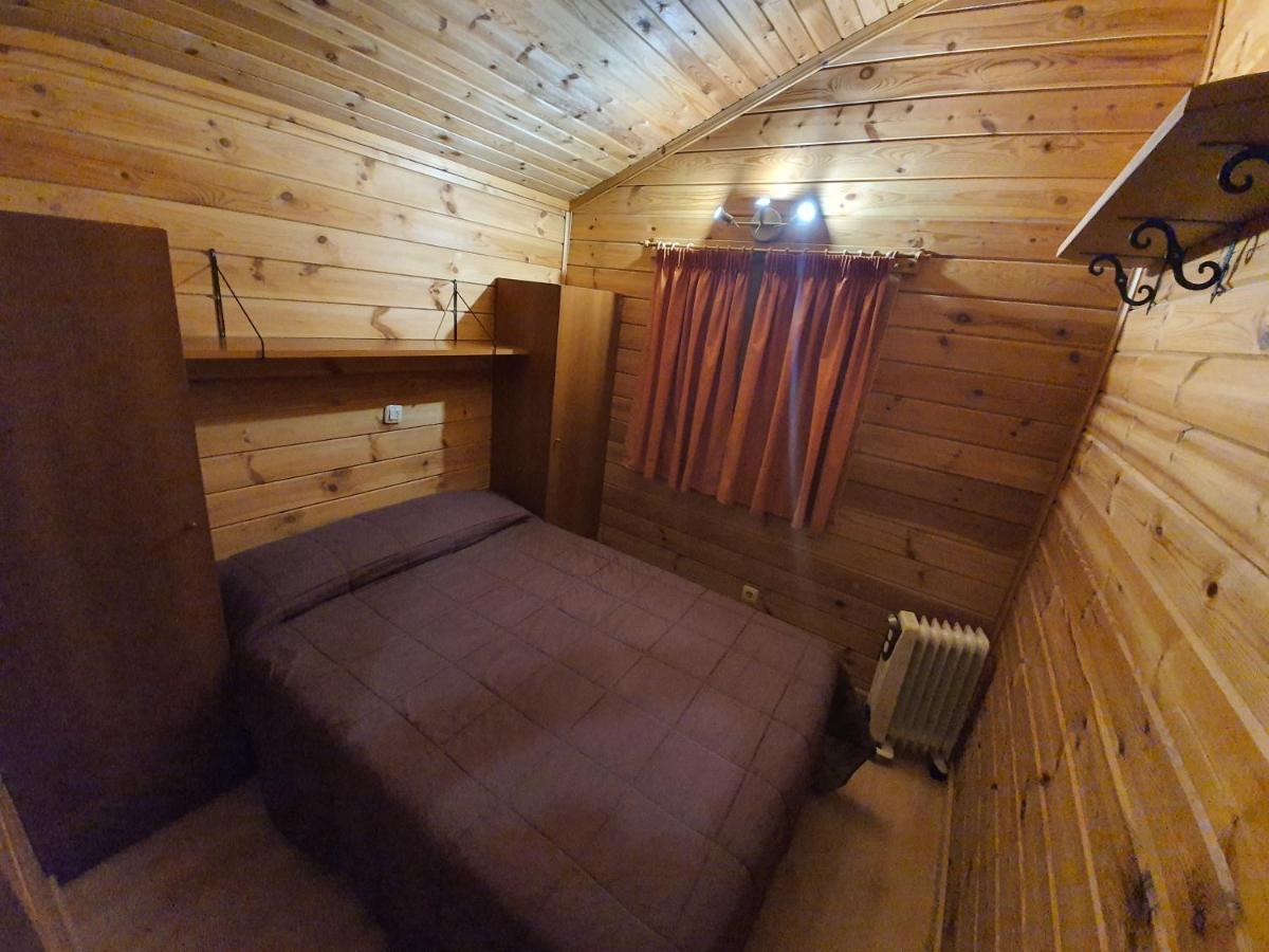 Bungalows Conca De Ter Вилальонга-де-Тер Экстерьер фото